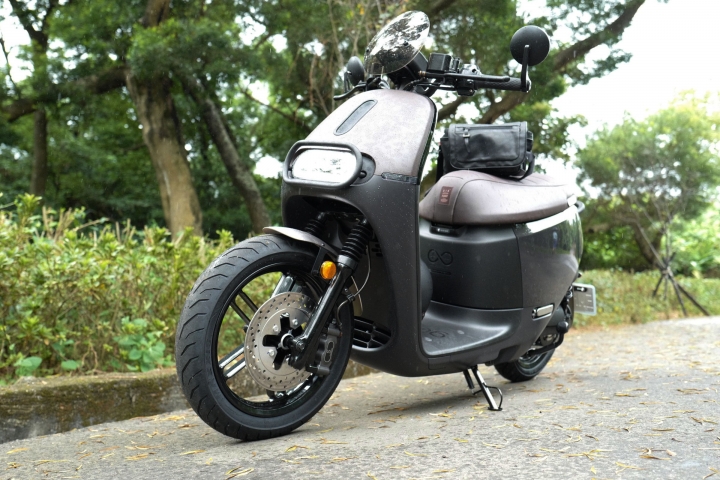 Gogoro S2 Café Racer交車之落地改!(圖多慎入)