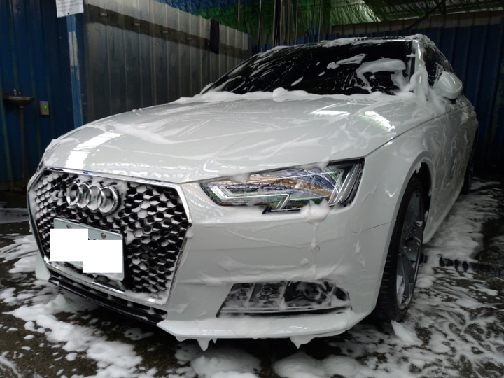 我的愛車再進化:A4 Avant 30TFSI上LED頭燈 外加自助洗車DIY