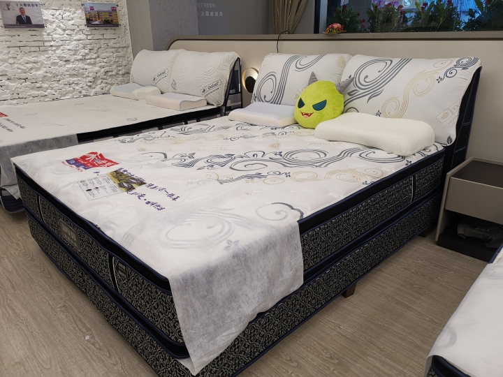 讓睡眠小天使(Katherine-凱薩琳)帶你了解床的世界:科技助眠床墊Angelbed與舒曼波
