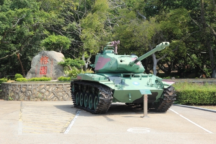 騎 向 英 雄 ( 金 門 ) 島 ， 大 膽 島 秘 境 遊