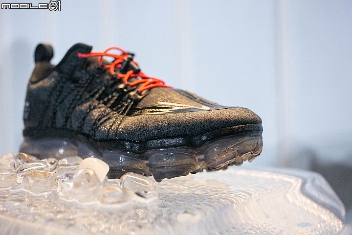 全新冬季防寒反光系列 NIKE RUN UTILITY體驗分享 全新冬季防寒反光系列 NIKE RUN UTILITY體驗分享