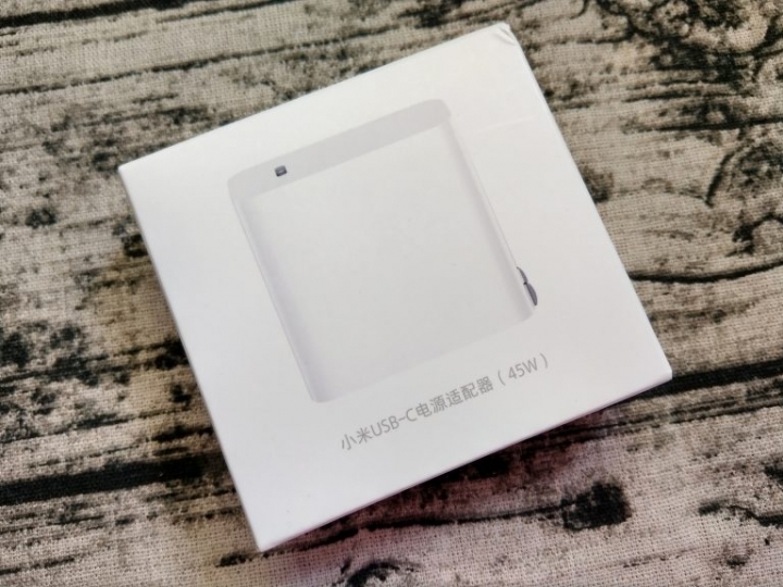 請問是否有推薦的快充頭?