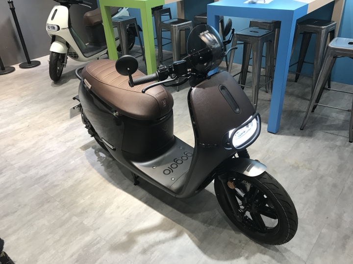Gogoro S2 Café Racer交車之落地改!(圖多慎入)