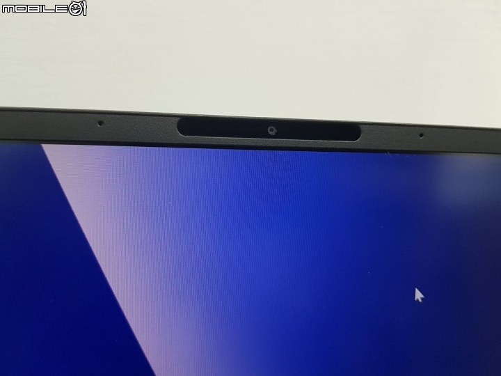小機身也不用犧牲數字九宮格的 Zenbook 14 UX433新機開箱