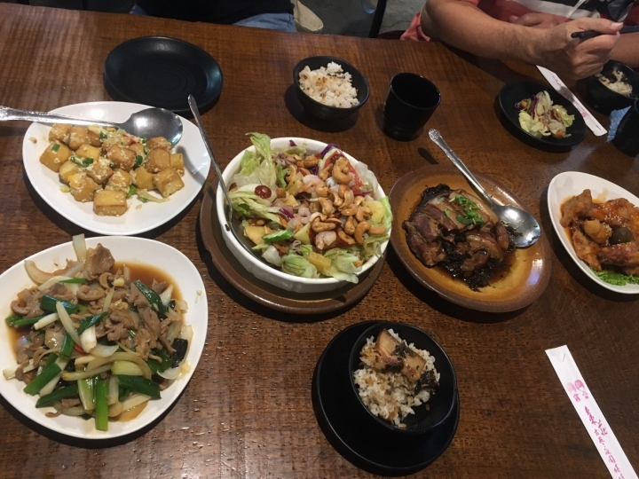 Touran家庭出遊兼微開箱心得分享(曬可愛女鵝!)