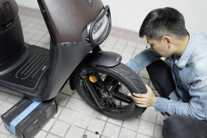 Gogoro S2 Café Racer交車之落地改!(圖多慎入)