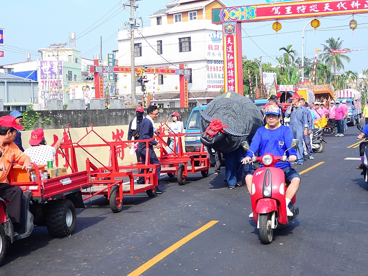 南州迎王:大埔福德宮義民亭金牛陣