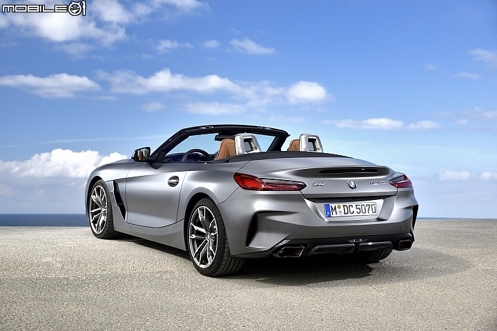 【海外情報】BMW新一代Z4 sDrive20i/30i接棒登場,入門2.0升享6.6秒破百實力!