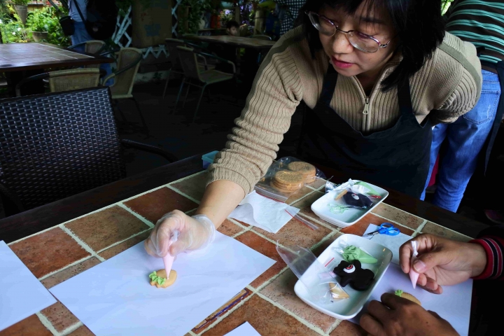 親子輕旅行 白石湖採草莓、踏青一日遊