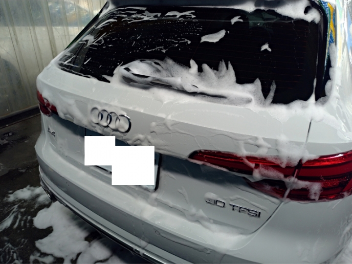 我的愛車再進化:A4 Avant 30TFSI上LED頭燈 外加自助洗車DIY