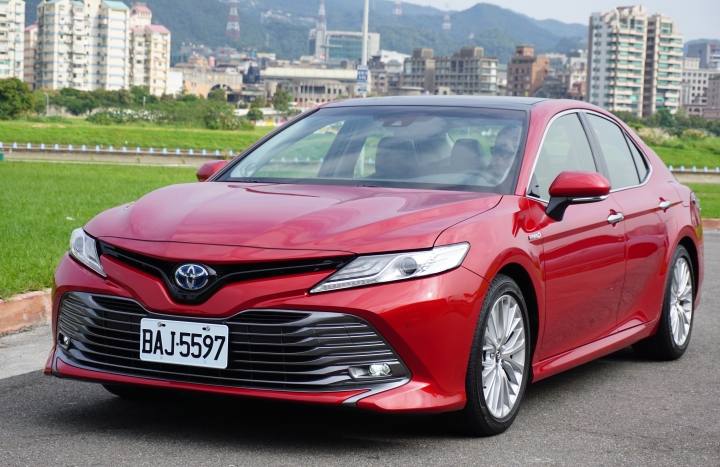 Toyota All New CAMRY Hybrid版試駕初體驗~
