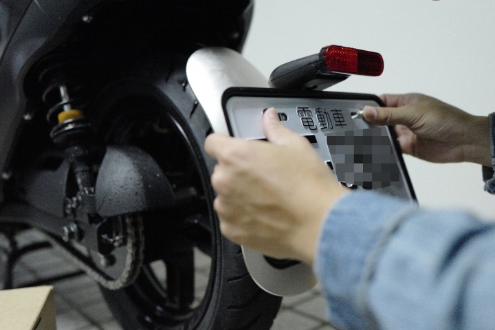 Gogoro S2 Café Racer交車之落地改!(圖多慎入)