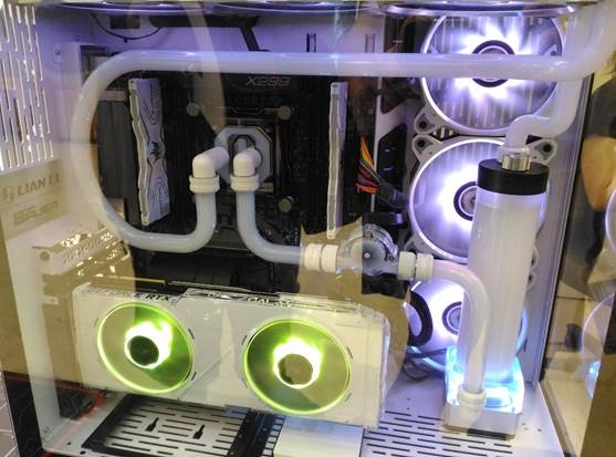2018-XFastest-台中網聚-雙11敗家-電競RGB趴