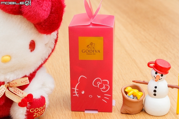【全台限量2000組】2018 GODIVA x Hello Kitty 聖誕節禮盒