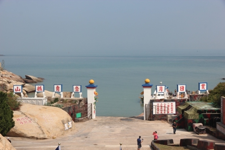 騎 向 英 雄 ( 金 門 ) 島 , 大 膽 島 秘 境 遊