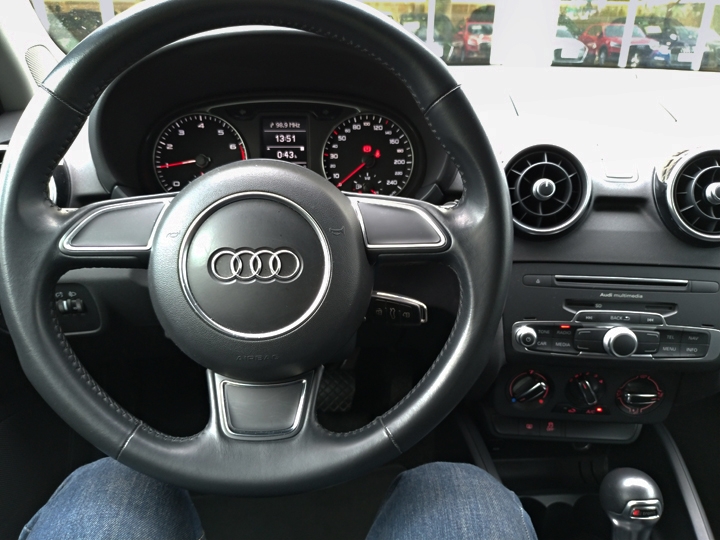 A1關箱Q5開箱,不變的還是Audi!