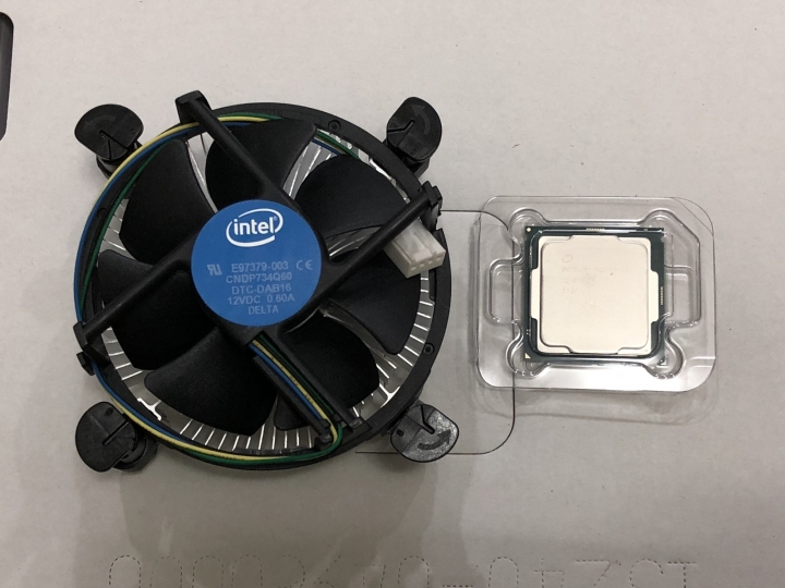 AMD&INTEL雙平台測試Ryzen 7 2700 vs i7-8700~兩個都很好怎麼辦~好難抉擇啊