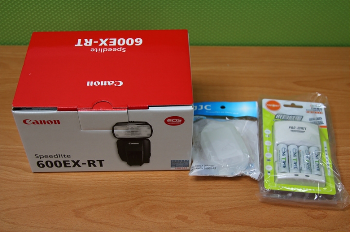 晚買享折扣的70D開箱(2016/04/22更新)