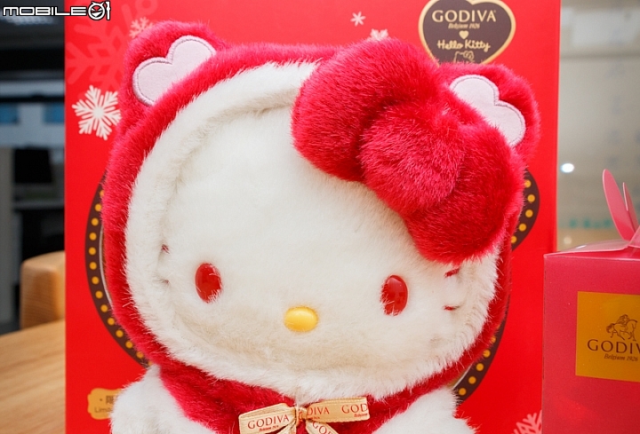 【全台限量2000組】2018 GODIVA x Hello Kitty 聖誕節禮盒