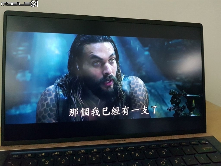 小機身也不用犧牲數字九宮格的 Zenbook 14 UX433新機開箱