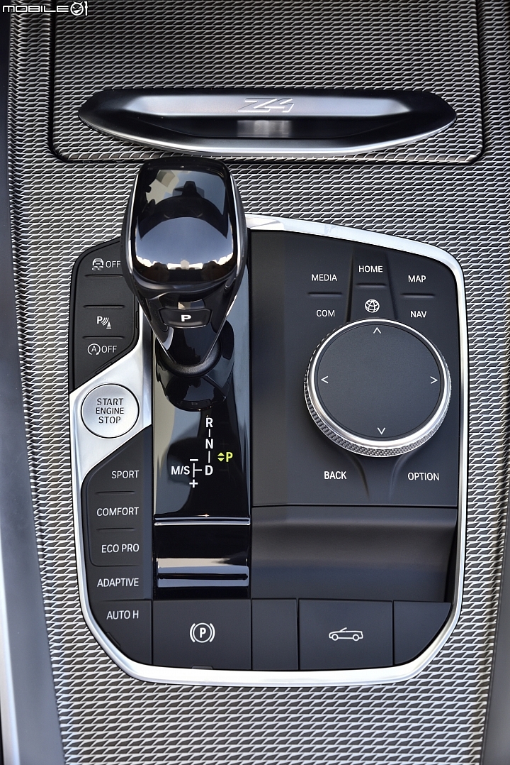 【海外情報】BMW新一代Z4 sDrive20i/30i接棒登場,入門2.0升享6.6秒破百實力!