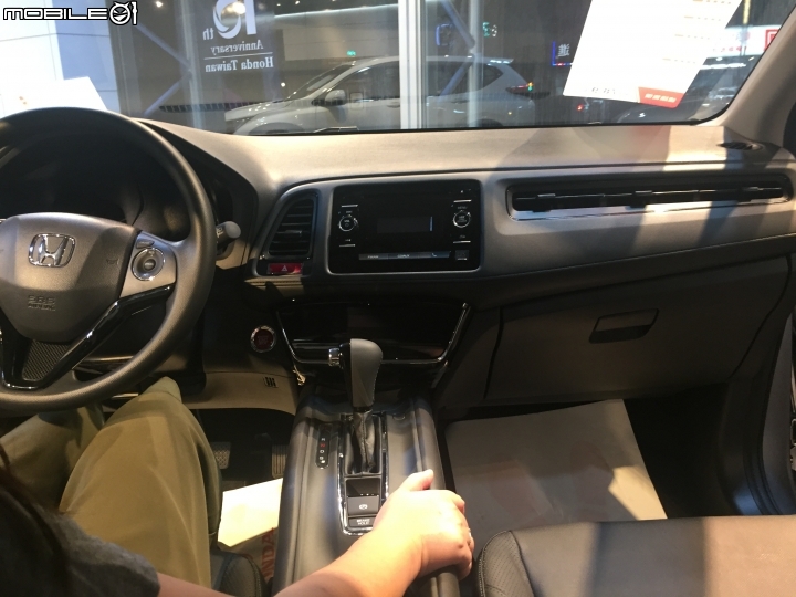Eclipse Cross算小型休旅車嗎?空間比想像中大好多...