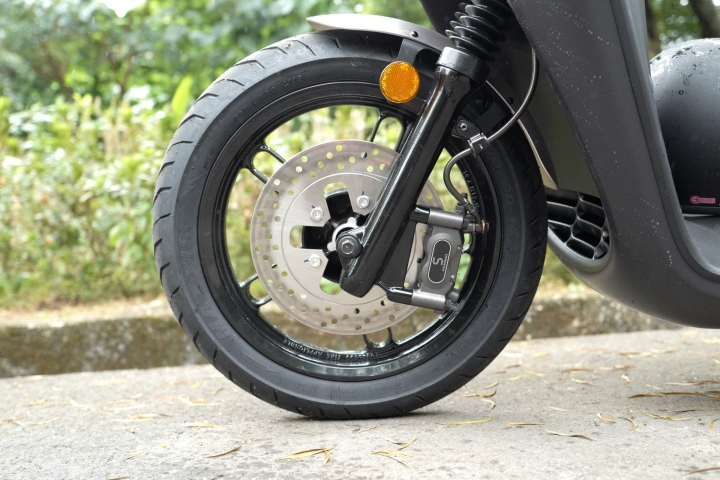 Gogoro S2 Café Racer交車之落地改!(圖多慎入)