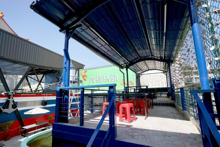 【台南海鮮餐廳】貨櫃碼頭 龍蝦海鮮主題餐廳|完整複製海港場景|天然甘甜神級海鮮|蝦中精品波士頓龍蝦|