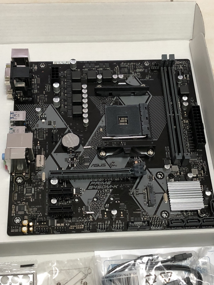 AMD&INTEL雙平台測試Ryzen 7 2700 vs i7-8700~兩個都很好怎麼辦~好難抉擇啊
