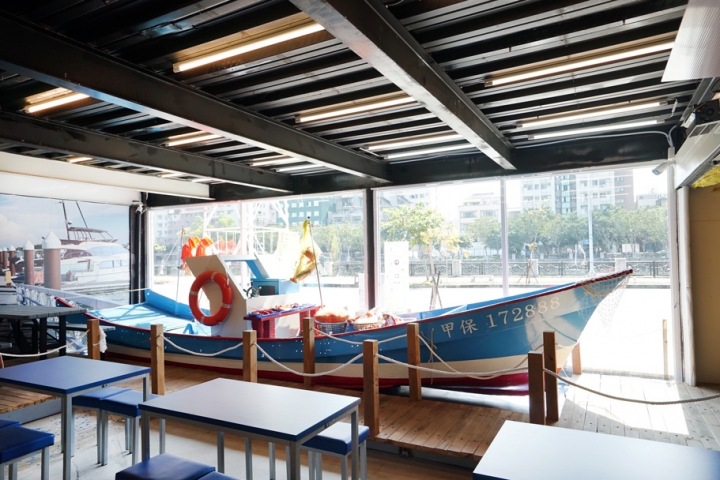 【台南海鮮餐廳】貨櫃碼頭 龍蝦海鮮主題餐廳|完整複製海港場景|天然甘甜神級海鮮|蝦中精品波士頓龍蝦|
