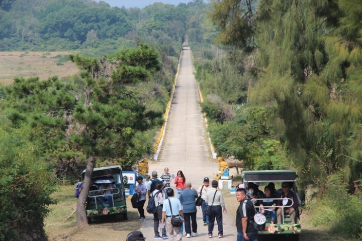 騎 向 英 雄 ( 金 門 ) 島 , 大 膽 島 秘 境 遊