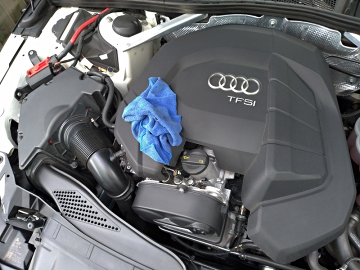 我的愛車再進化:A4 Avant 30TFSI上LED頭燈 外加自助洗車DIY