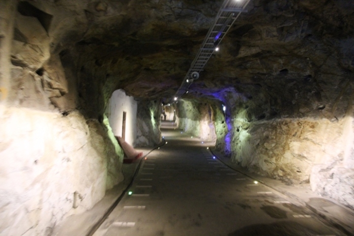 騎 向 英 雄 ( 金 門 ) 島 ， 大 膽 島 秘 境 遊