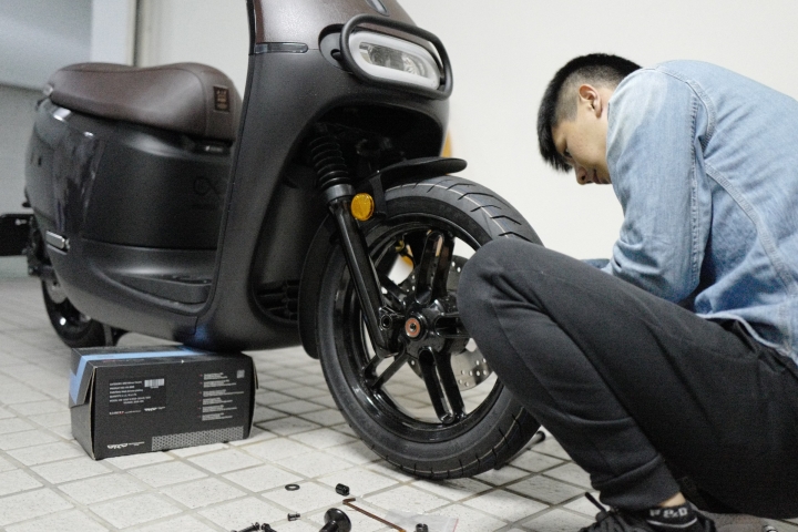 Gogoro S2 Café Racer交車之落地改!(圖多慎入)