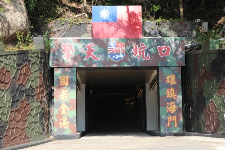 騎 向 英 雄 ( 金 門 ) 島 , 大 膽 島 秘 境 遊