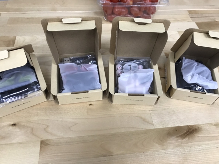 一次開箱4支不同顏色的TaoTronics TT-BH07藍牙耳機!!!!!!