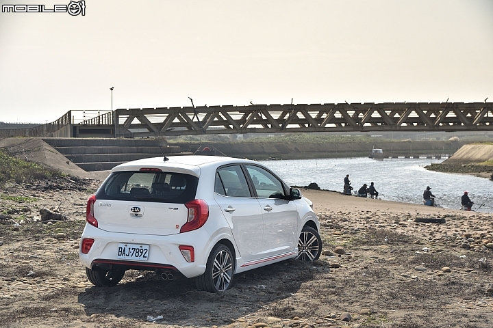 KIA Picanto GT-Line試駕 個性外表、豐富內在的高C/P值選擇！