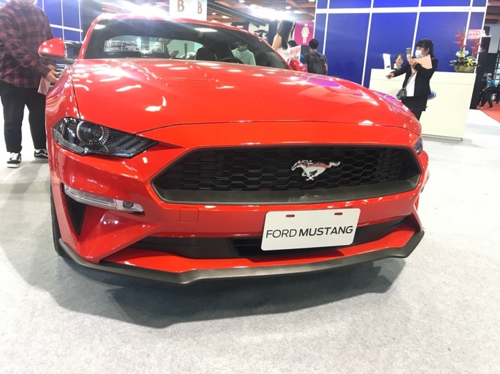 車展除了優惠多,妹也很多呢!(圖多)