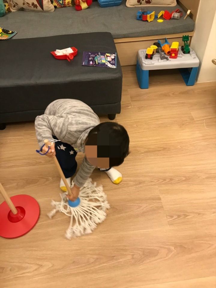 假禮物 真打掃之Melissa & Doug幼兒掃地清潔工具組