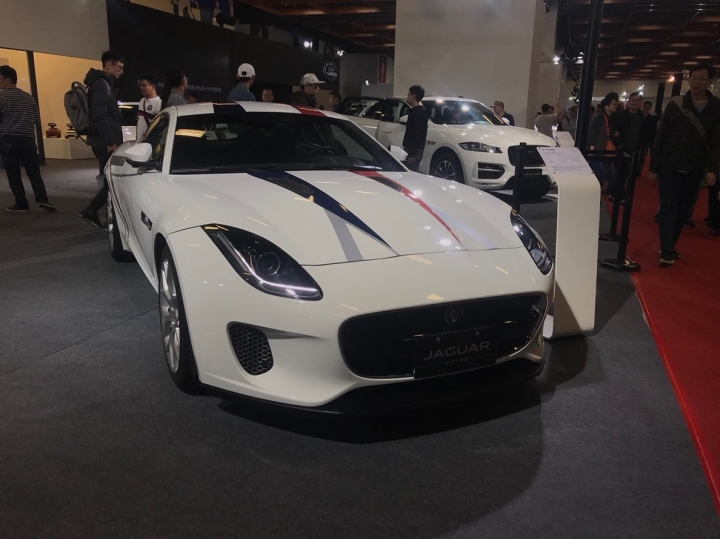 車展除了優惠多,妹也很多呢!(圖多)