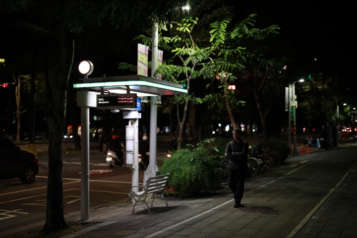 Canon RF 50mm F1.2 默默開賣了 (圖片後補)