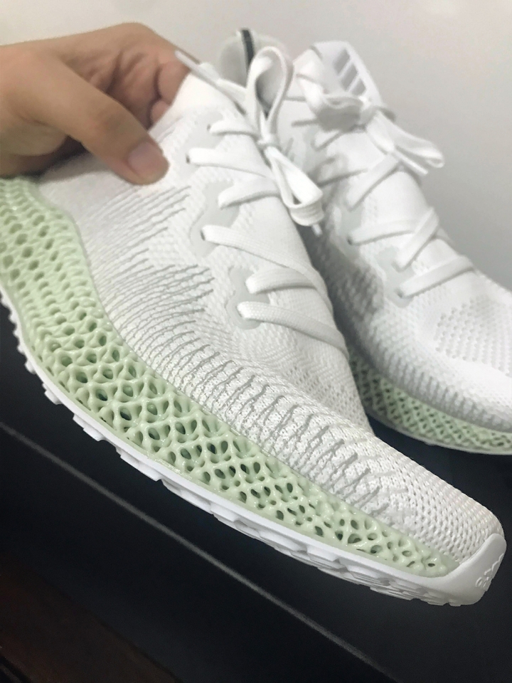 adidas 4D & SneakerMob防磨貼片心得