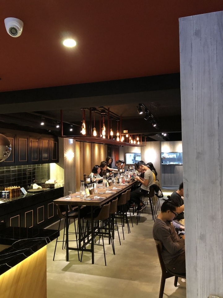 Totsuzen Steak現切現煎以克計價濕式熟成牛排 : 老饕吃巧首選, 打造客製化牛排!