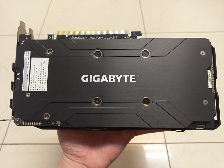 跳水入手技嘉RX 580 Gaming 8G