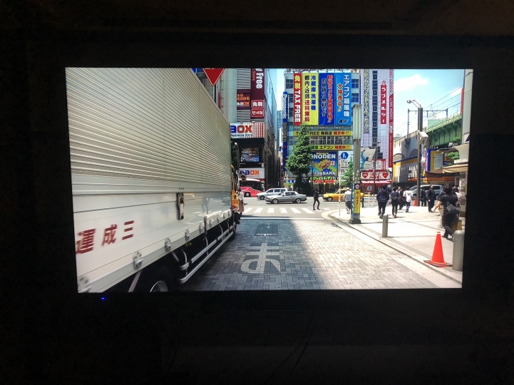 新家新電視BENQ S65-700開箱