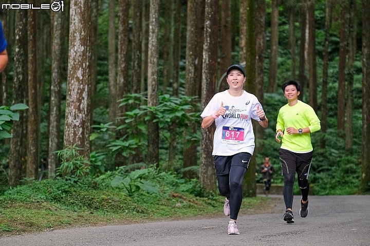 既享受又有挑戰性 亞瑟士生態路跑溪頭自然教育園區開跑