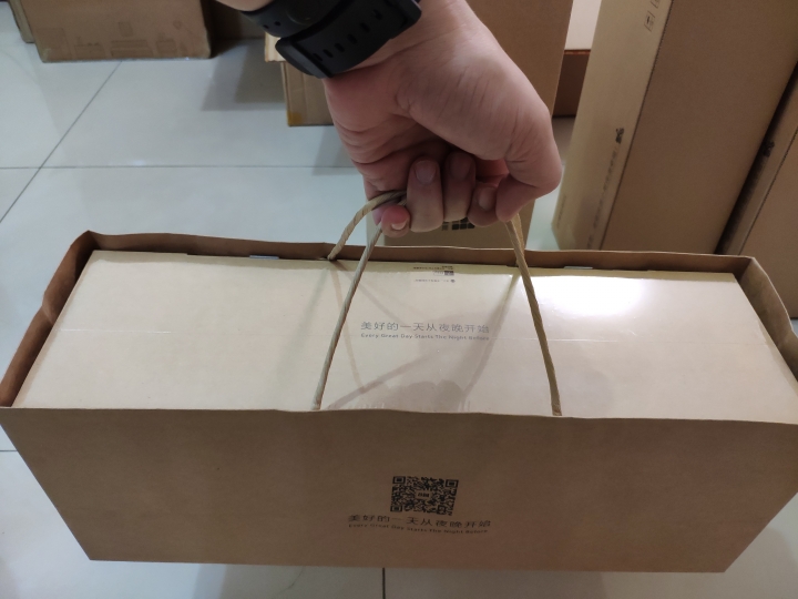 小米有品枕頭、晒衣架開箱