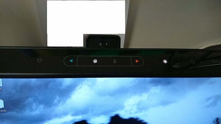 BenQ WiT ScreenBar Lite 筆電智能掛燈