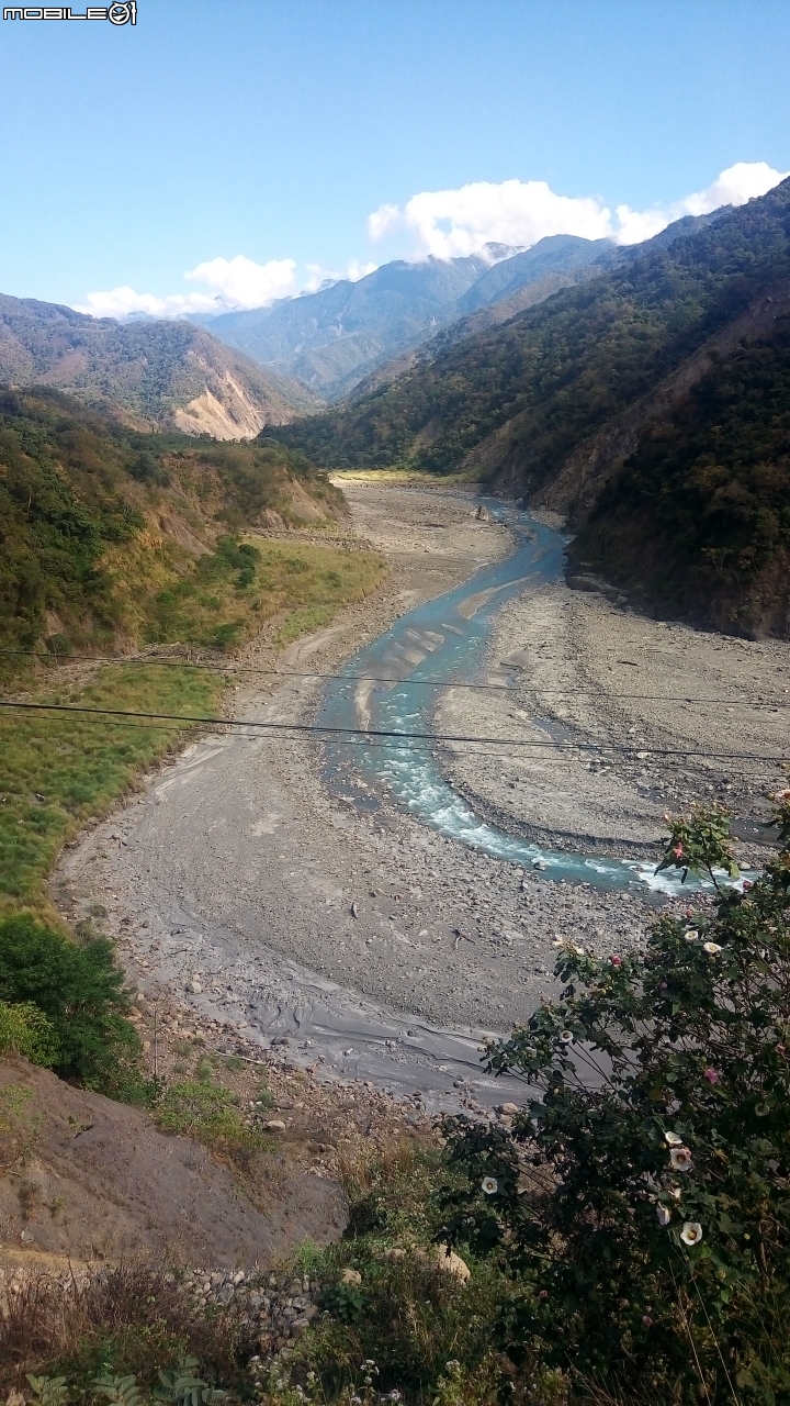 六龜諦願寺-高中索阿紀吊橋-賴家古厝-寶來花賞溫泉單車遊