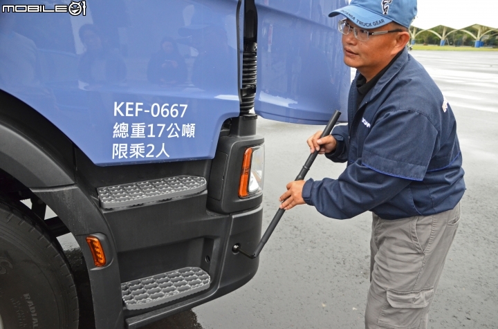 Scania P280新世代重型商車試駕，一日學長開箱體驗！